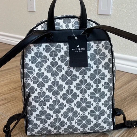 Kate Spade Spade Flower Medium Backpack Signature
Logo Black Multi NWT - Picture 7 of 17
